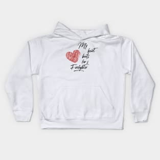 My heart beats for a Firefighter black text design with red heart Kids Hoodie